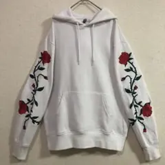 【大人可愛い】バラ刺繍 ホワイト フードパーカー サイズ S