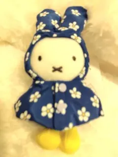 2025年最新】ミッフィースタイルレインコートミッフィー