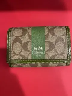 大人気、コーチ、折財布、PVC、エナメル、人気色、茶シグ、緑、L字ジップ