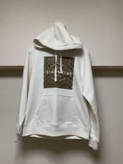 パーカー フード付き