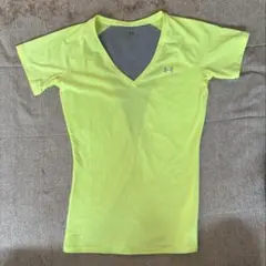 UNDER ARMOUR 蛍光イエロー Vネック Tシャツ MDのサムネイル