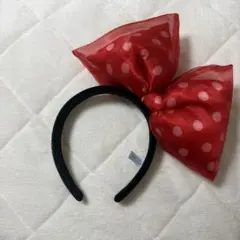 ディズニー　ミニーマウス リボン　カチューシャ 赤　水玉