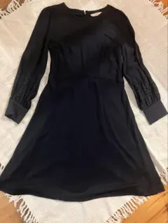 新品LOFT ワンピース　ネイビー