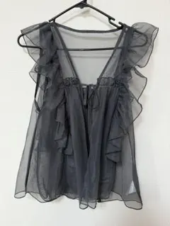 2025年最新】シースルーフリルトップスの人気アイテム - メルカリ