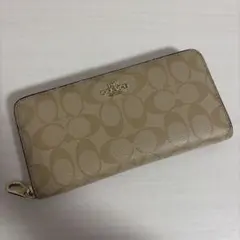 coach コーチ　長財布　ベージュ　レザー　シグネチャー　ピンク　ロゴ
