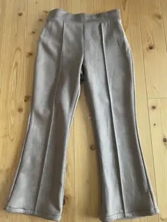 ストレッチフレアパンツ