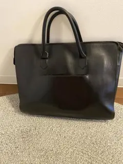 IL BISONTE レザー ビジネスバッグ ブラックのサムネイル