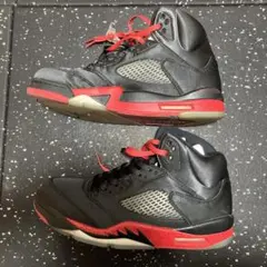 Air Jordan 5 ブラック/レッド