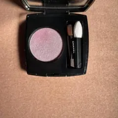 CHANEL 250 モーヴ シュクレ アイシャドウ オンブル エサンシエル｜CHANELの口コミ - CHANEL購入品② オンブル