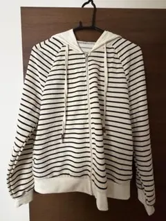 SHEIN ボーダー柄 ジップアップパーカー