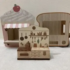 新品ナチュラルキッチン 木製食パン型マフィン型ショップキッチン棚セットのサムネイル
