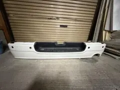ケンザウルス様専用ハイエース　6型純正リアバンパーモデリスタ付きのサムネイル