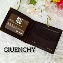 希少 GIVENCHY ジバンシィ ヴィンテージ 二つ折り財布 レザー 本革のサムネイル
