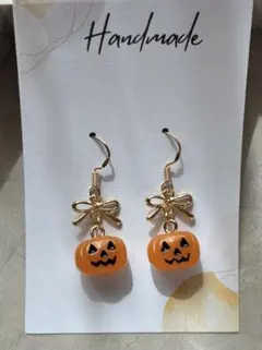 ハンドメイド＊ハロウィンかぼちゃ&オバケピアス【362】 - メルカリ