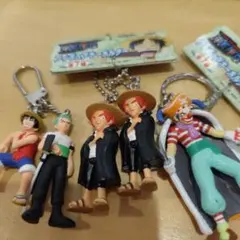 ワンピース　アニメキャラクター キーホルダー 5体セット