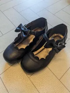 黒いリボン付きフォーマルシューズ19センチ
