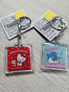 【新品2つ】サンリオ　アクリルキーホルダー ハローキティ　非売品