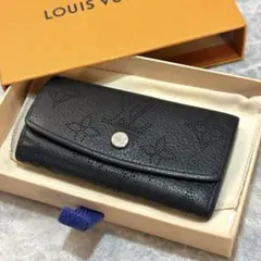 ⭐︎ルイヴィトン⭐︎　ミュルティクレ4連　マヒナ　ブラック　黒　箱付き　キーケース