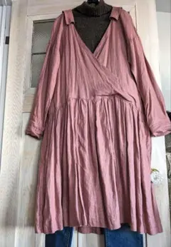美品　ツムグ tumugu カシュクール風 ワンピース リネン ピンク系　フリー