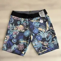 RASH WETSUITS ボードショーツ 32インチ - メルカリ