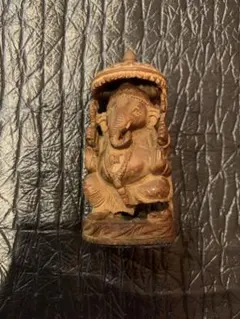 木製ガネーシャ像 置物