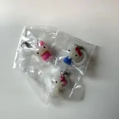 ハローキティ めじるしアクセサリー 3個セット