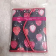 【新品未開封】ラブラリーbyフェイラー いちご柄 多機能ケース 完売品