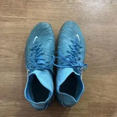 Nike 青 ハイカット サッカーシューズ