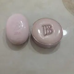 BANILA CO ピンククッション 22 Vanilla セットのサムネイル