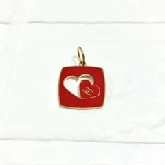 CHANEL 香奈兒 2026 情人節 限定 紅色愛心吊飾