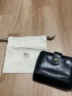IL BISONTE 黒 二つ折り財布 保存袋付き