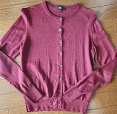 UNIQLO　ウール100% Mサイズ 長袖カーディガン　クリーニング済み　美品