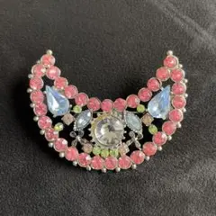 【16】アンティーク調ブローチ　三日月　カラフルストーン　ヴィンテージ