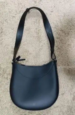 Item thumbnail for item da69a6c4-c16e-45d3-bcdc-87d5fa9e0ba6