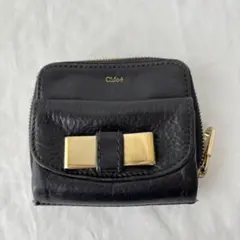 Chloe 二つ折り財布 ブラック キルティング ゴールドロゴ ラムスキン Chloe 二つ折り財布 ブラック キルティング ゴールドロゴ ラムスキン