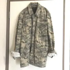 フォーエバー21 迷彩　カモフラ　ジャケット　カーキのサムネイル