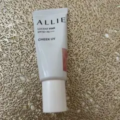 ALLIE クロノビューティ カラーオンUV チーク 01のサムネイル