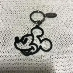 ミッキーマウス キーホルダー 黒