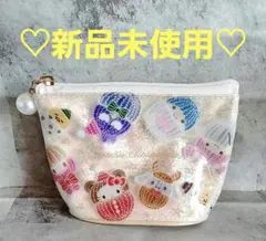 【新品未使用】サンリオ　キャラクター柄の小型ポーチ