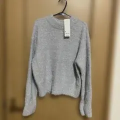 GU シャイニークルーネックセーター Mサイズ