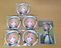 本間ひまわり　缶バッジ　カード　にじさんじ　ビスケット　ウエハース