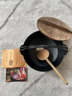 未使用品　南部鉄器　すき焼き鍋　25cm　岩鋳のサムネイル