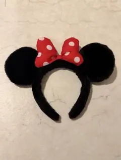 ミニーマウス カチューシャ 赤い水玉リボン