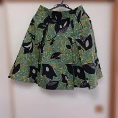 パラスパレス　総柄　膝丈スカート　値下げ致しましたのサムネイル