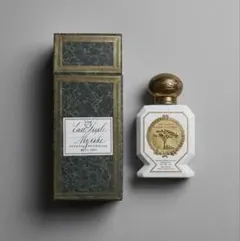 Officine Universelle Bulyミルラ・デリトレーの香りのサムネイル
