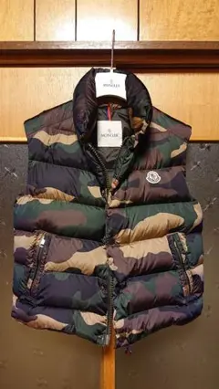 国内正規品　美品　Moncler 迷彩　ダウンベスト2 モンクレール 2025年最新】MONCLER メンズ ダウンベスト・キルティングベスト