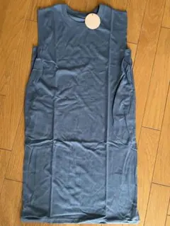 新品未使用　タグ付き　キッズ　女の子　ノースリーブ　ワンピース　青色　130cm