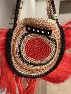 新品未使用マルニMARNI MARKETラウンド型 ハンドメイド かごバッグのサムネイル