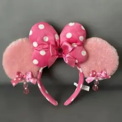 美品】ディズニー ミニーちゃん カチューシャ イヤリング付き ピンク