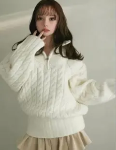 andmary heart loose knit White